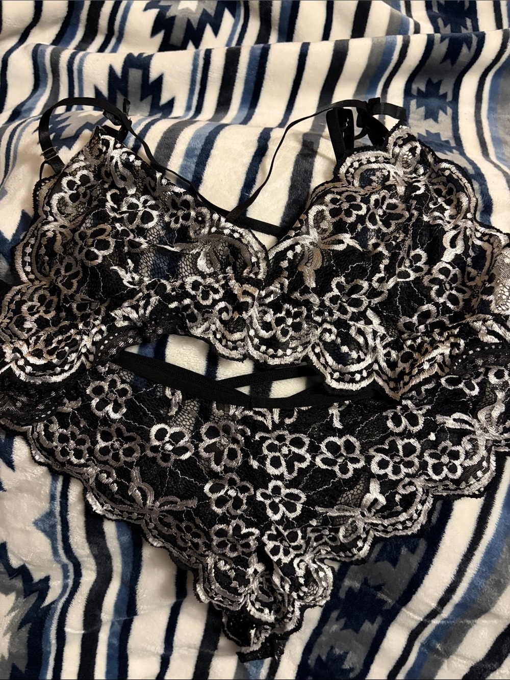 Black & Silver Floral Lace Bralette - Women Intimates